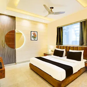 Tej Internationl Near Delhi Airport New Delhi
